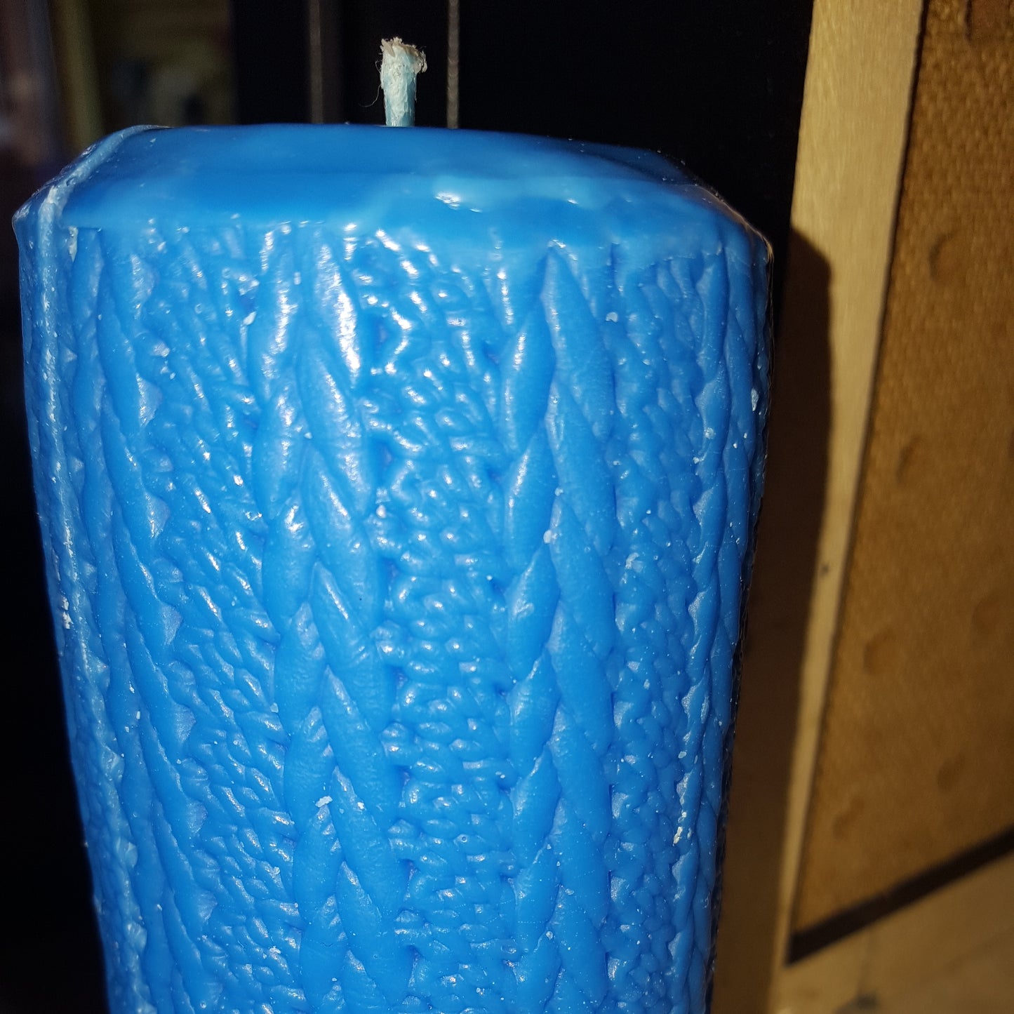 Paraffin wax shows textrue on candles